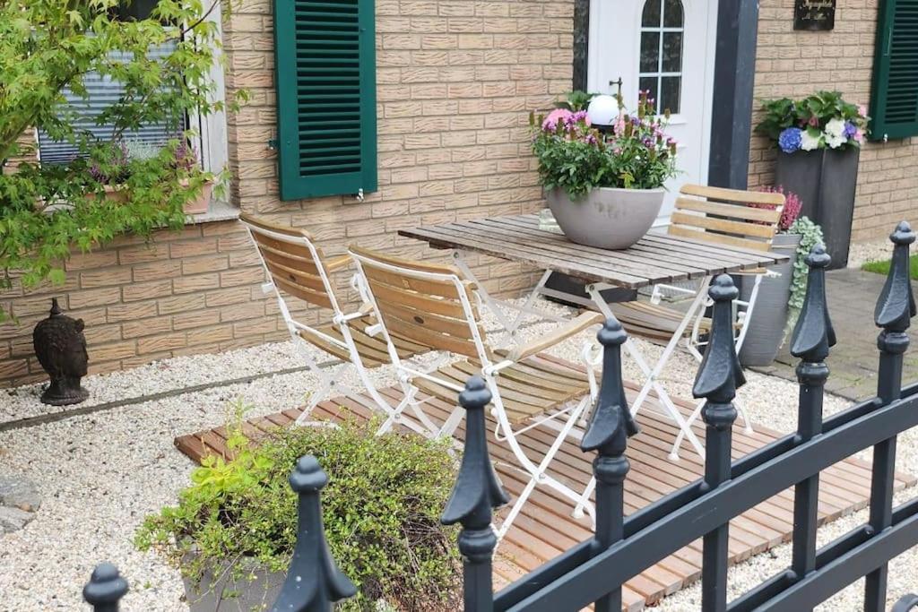 A La Maison Bielefeld City Nah Extérieur photo